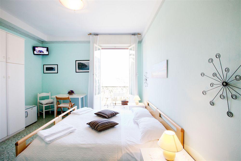 B&B La Perla Blu Levanto Eksteriør bilde